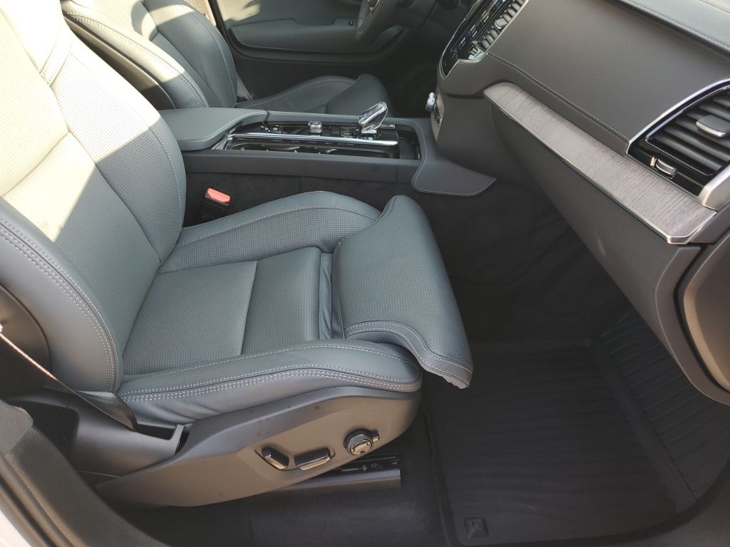 Used Car 2024 Volvo Xc90 Recharge Plug-in Hybrid  Ultimate For Sale In Austin, Texas