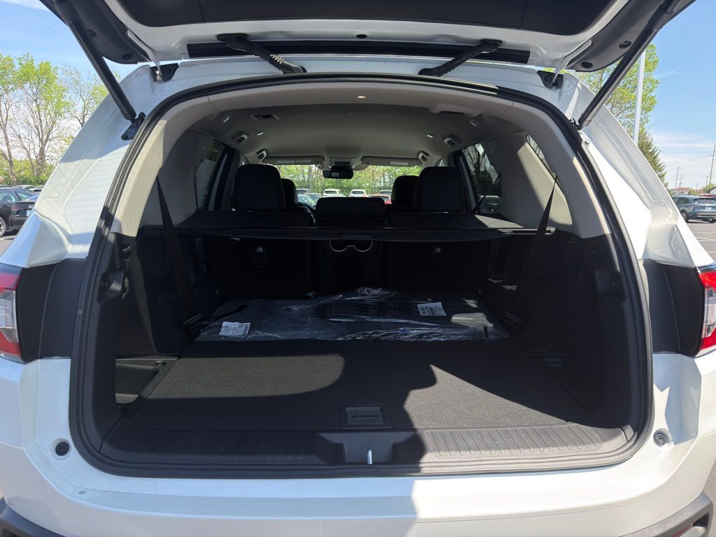 Thumbnail: 2026 Honda Pilot - 20