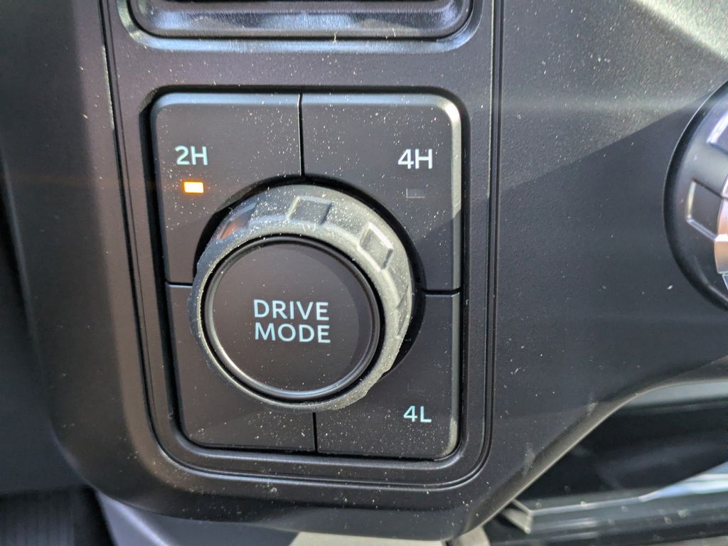 2026 Ford F-350 Super Duty LARIAT