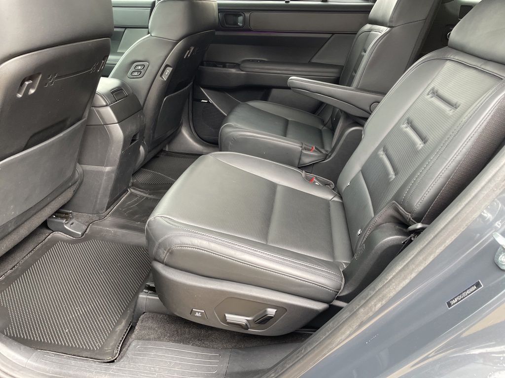 Used Car 2025 Hyundai Santa Fe Hybrid  Calligraphy For Sale Under $40,000 In Georgetown, Texas
