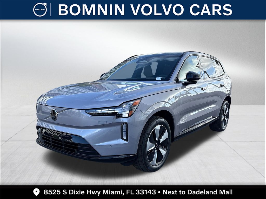 2026 Volvo EX90 Plus RWD