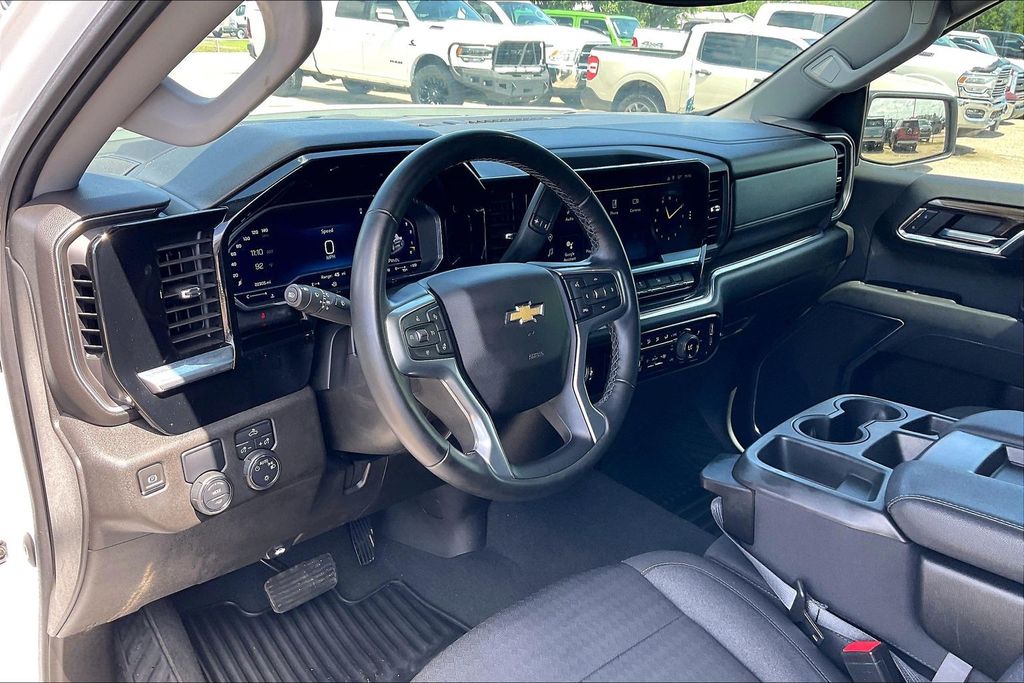 Used 2024 Chevrolet Silverado 1500 LT 4D Crew Cab