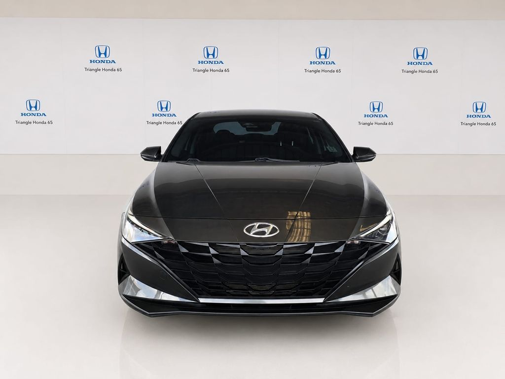 Thumbnail: 2021 Hyundai Elantra - 2