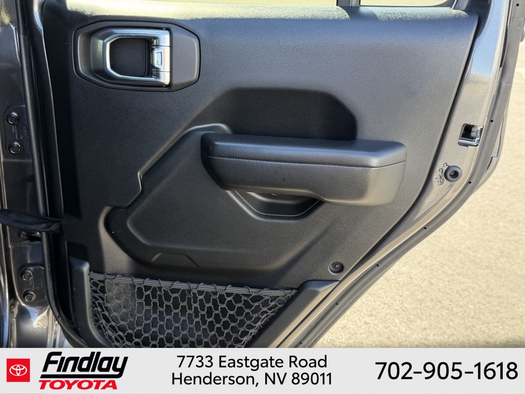 Used 2021 Jeep Gladiator Truck