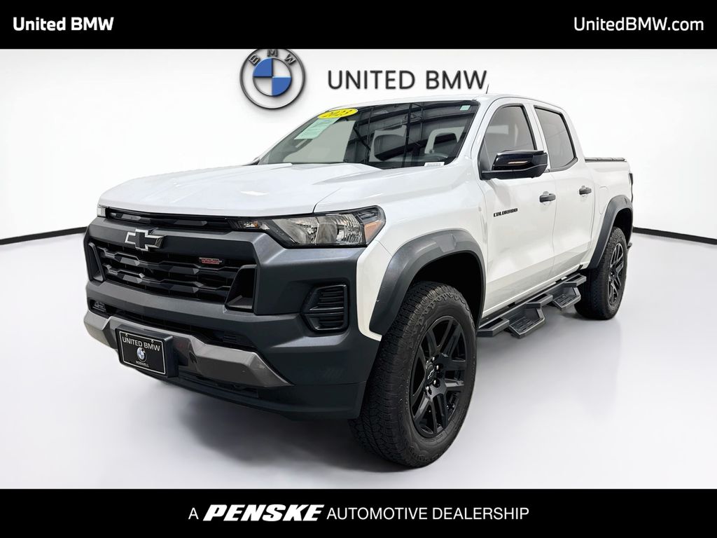 Thumbnail: 2023 Chevrolet Colorado - 1