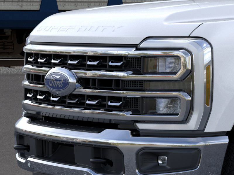 New 2026 Star White Metallic Tri-Coat Ford F-250® Lariat® image 17