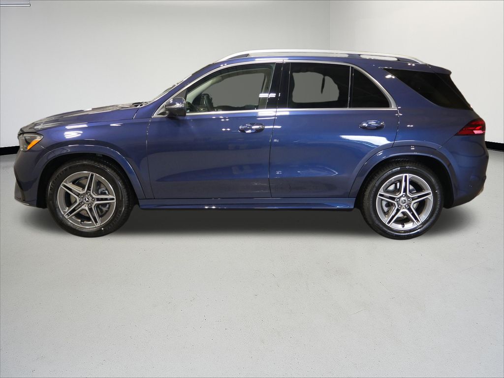 Thumbnail: 2026 Mercedes-Benz GLE - 2