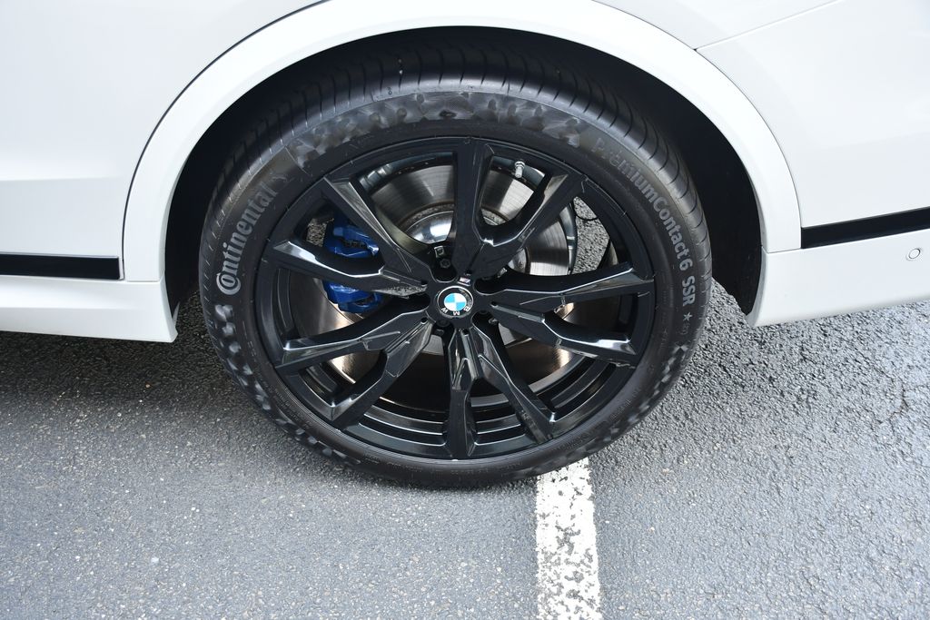 Thumbnail: 2025 BMW X7 - 18