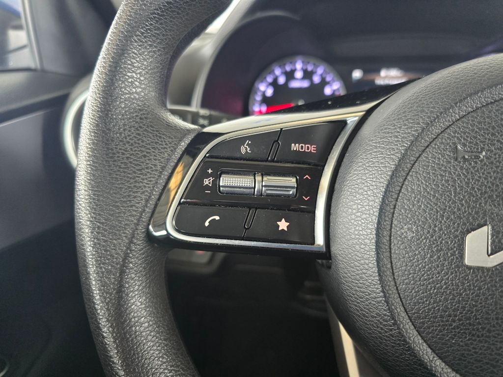 Thumbnail: 2024 Kia Forte - 25