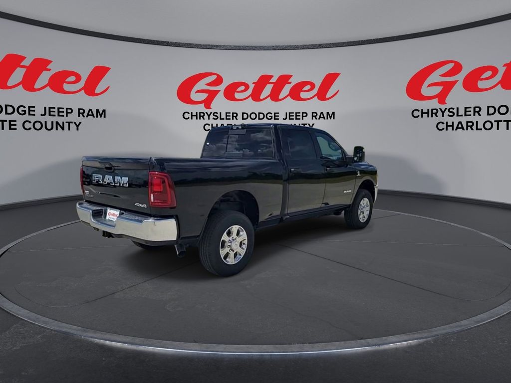 2025 Ram 2500 Big Horn photo 3