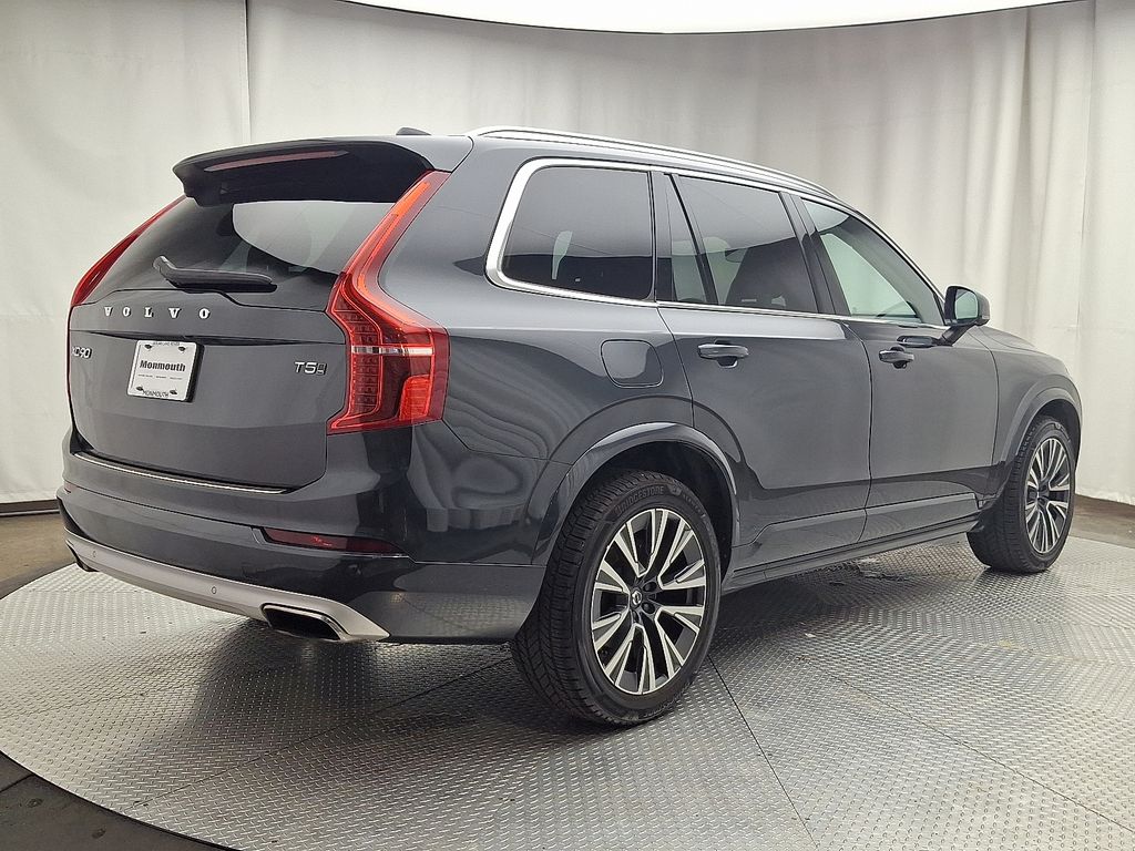 Thumbnail: 2021 Volvo XC90 - 4