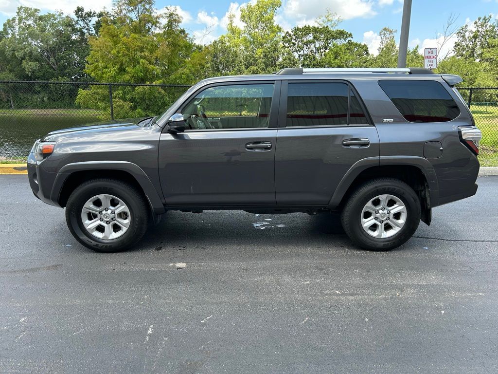 2022 Toyota 4Runner SR5 2