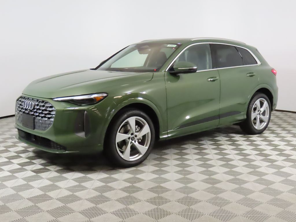 Thumbnail: 2025 Audi Q5 - 1