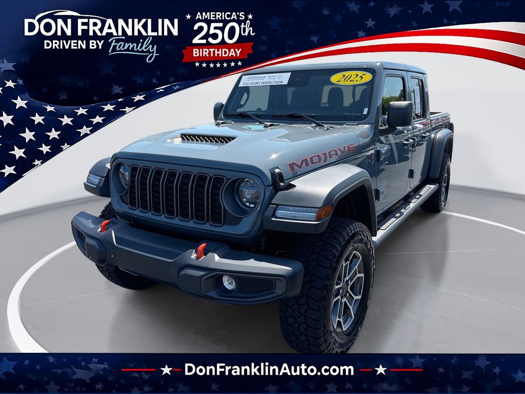Certified Pre-Owned 2025 Jeep Gladiator Mojave 4D Crew Cab in
