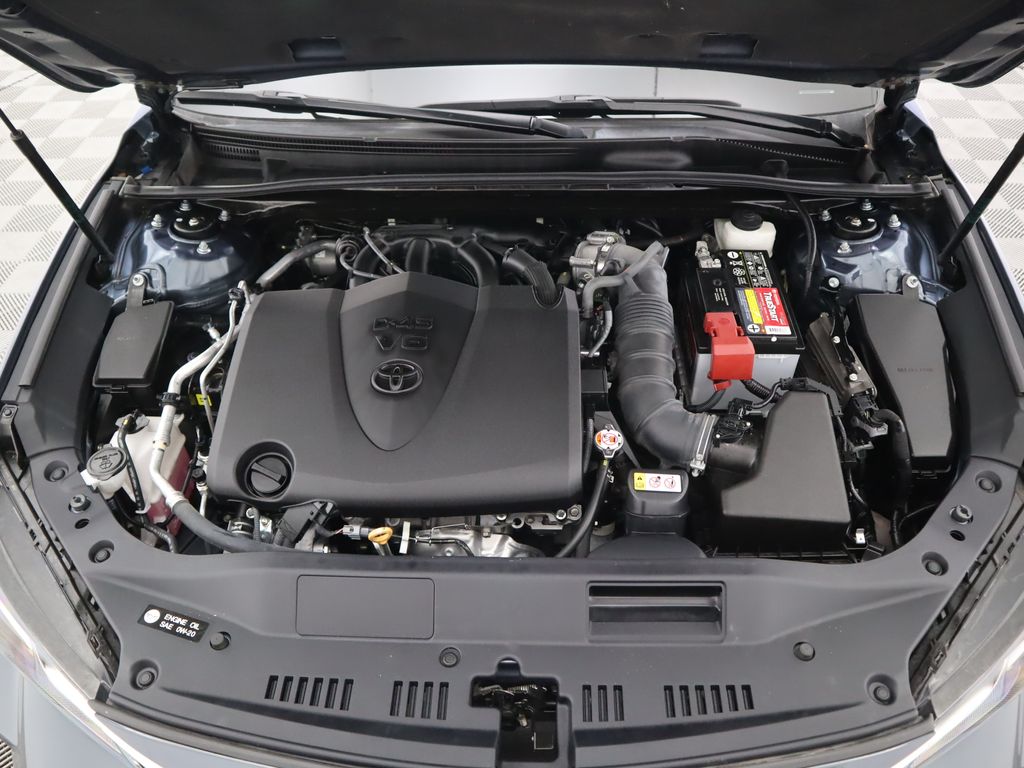 Thumbnail: 2021 Toyota Avalon - 30