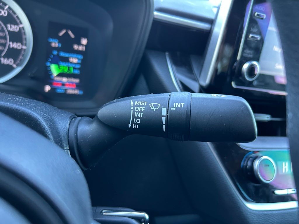 Thumbnail: 2021 Toyota Corolla - 19