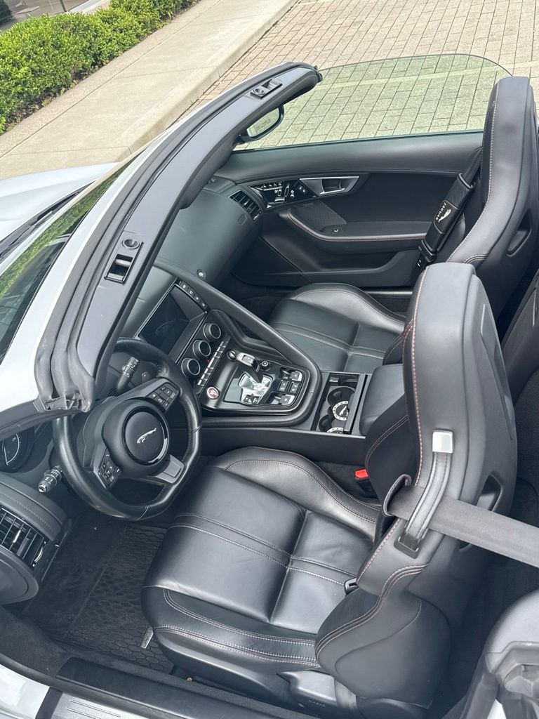 Used 2016 White Jaguar S image 15