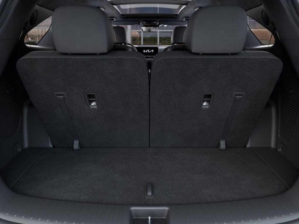 New 2025 Wolf Gray Kia X-PRO SX-PRESTIGE 2.5T AWD image 19