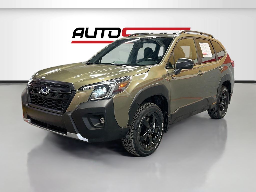 Used 2025 Autumn Green Metallic Subaru Wilderness image 3
