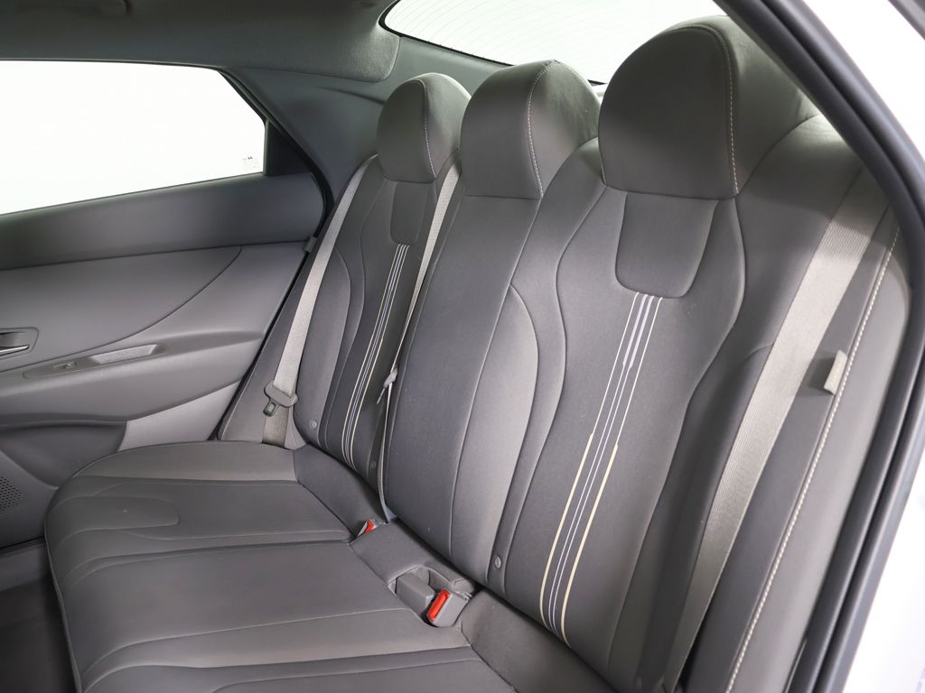 Certified Used 2025 White Hyundai SEL Sport image 25