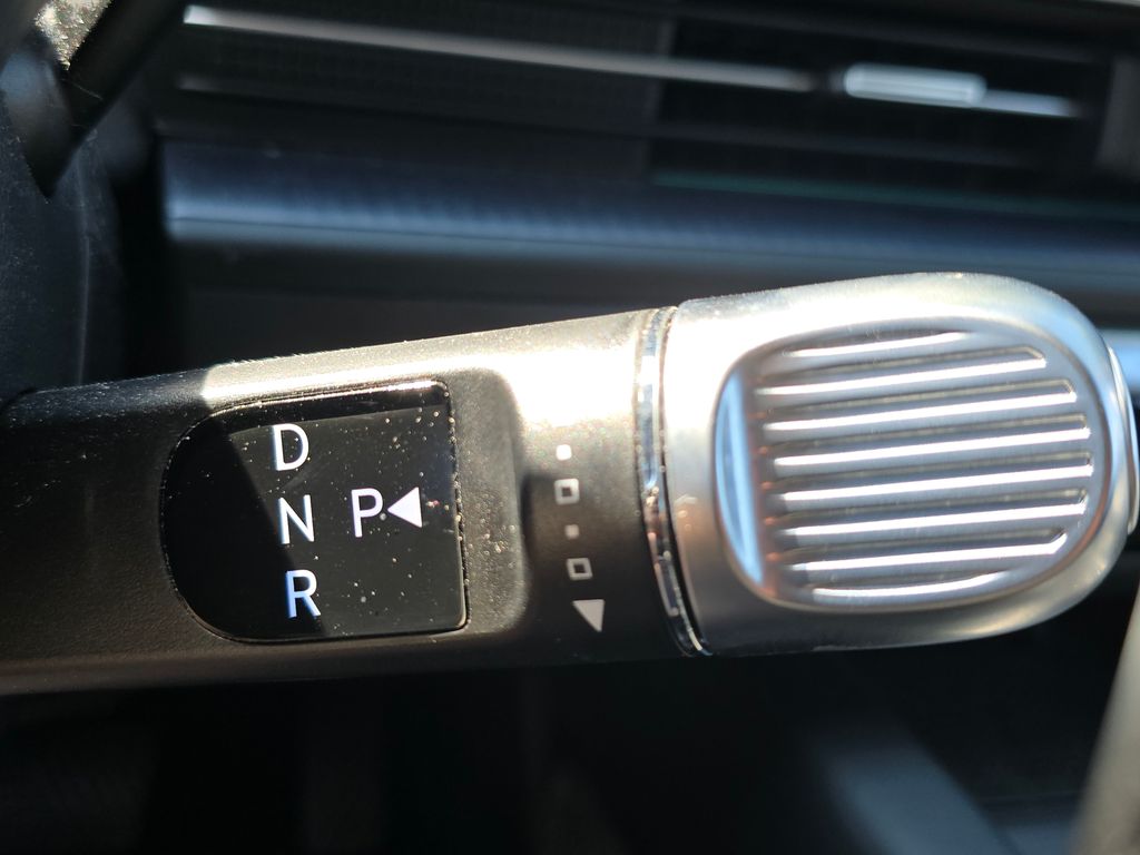 2024 Hyundai Ioniq 6 SEL photo 20