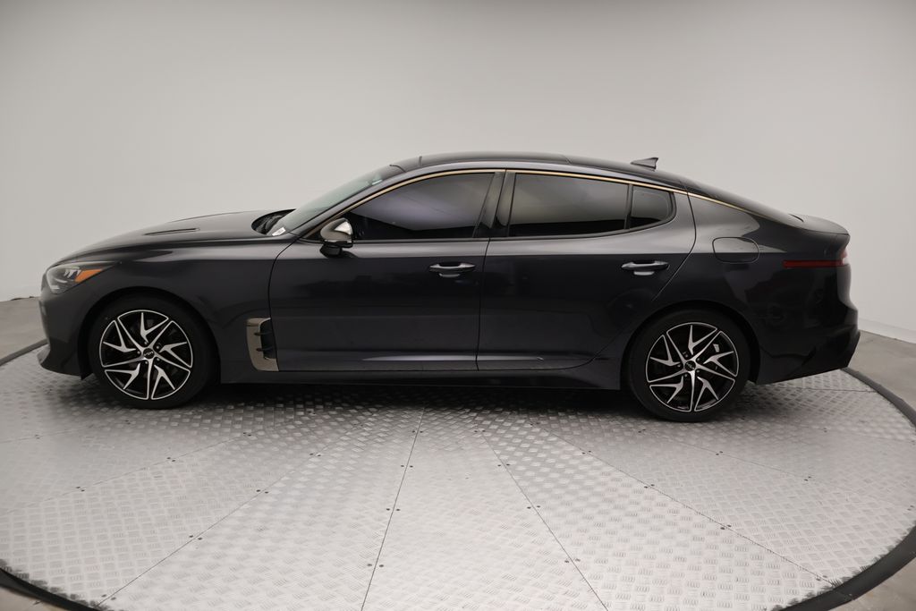 Thumbnail: 2022 Kia Stinger - 12