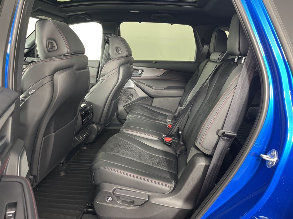 Thumbnail: 2026 Acura MDX - 25