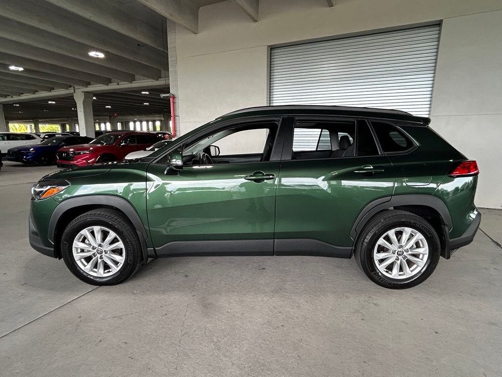 Used 2023 Cypress Toyota LE image 2