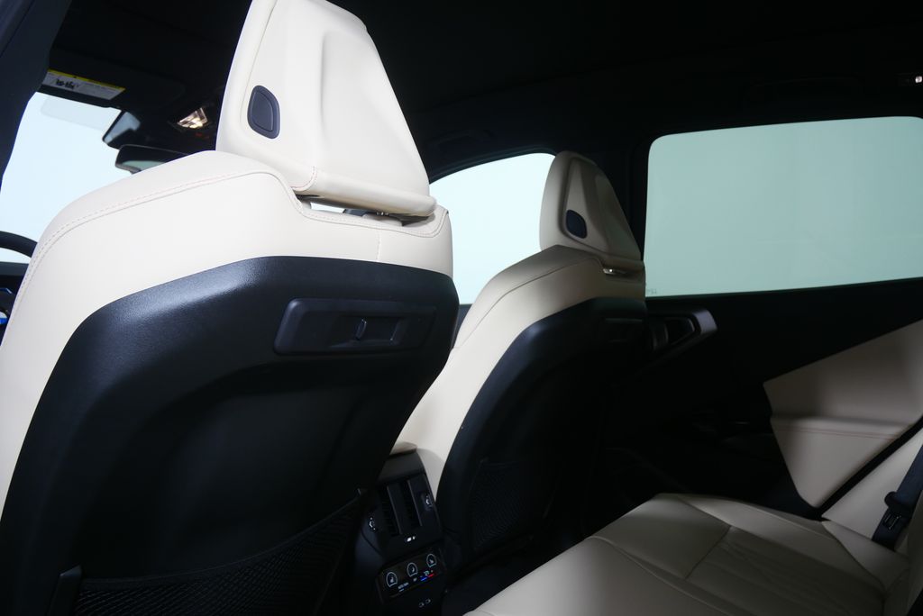 Thumbnail: 2026 BMW X3 - 17