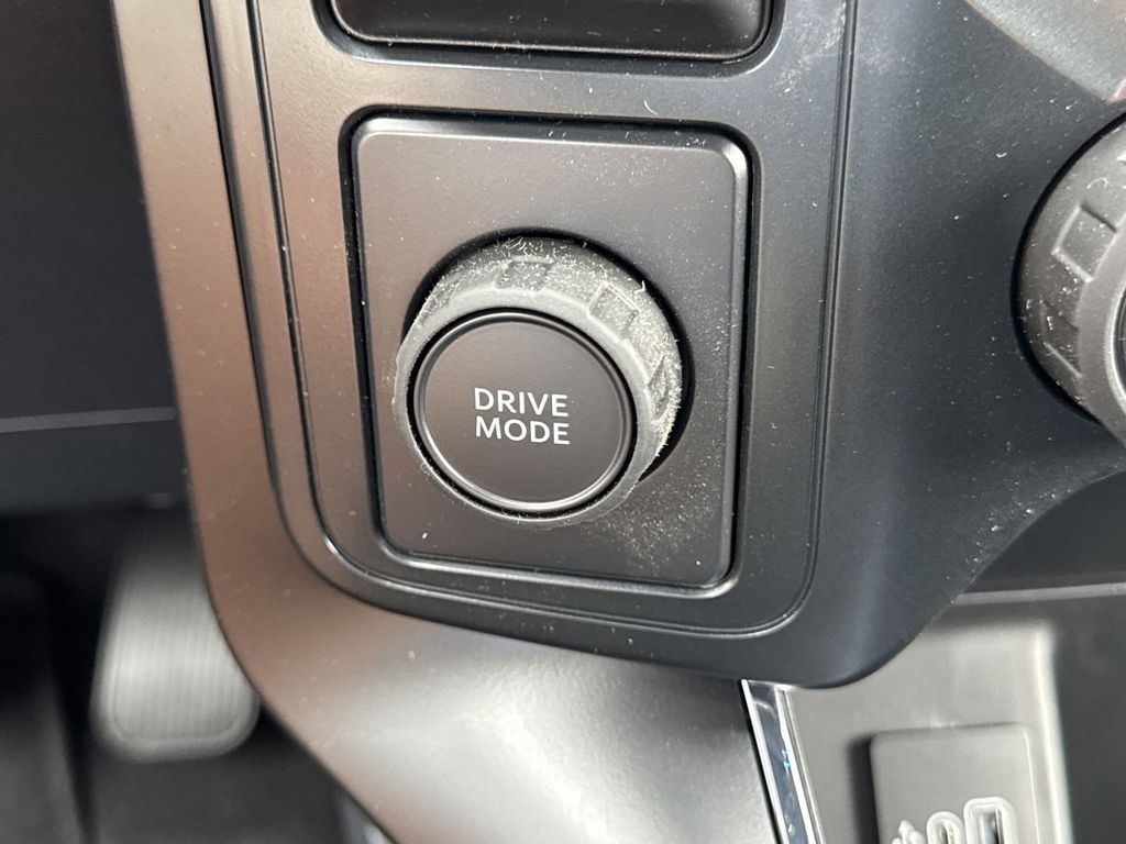 2025 Ford F-150 STX photo 24