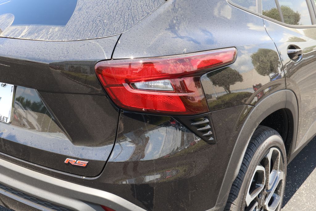 Thumbnail: 2025 Chevrolet Trax - 7