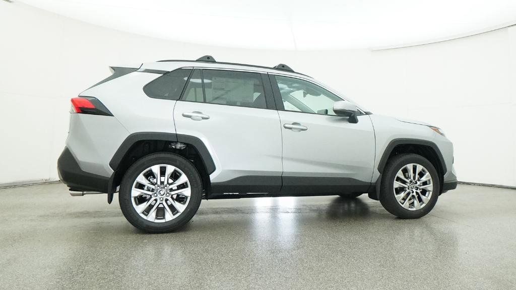 Thumbnail: 2025 Toyota RAV4 - 7