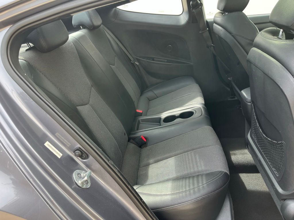 Used Car 2013 Hyundai Veloster  Base For Sale Under $10,000 In Georgetown, Texas