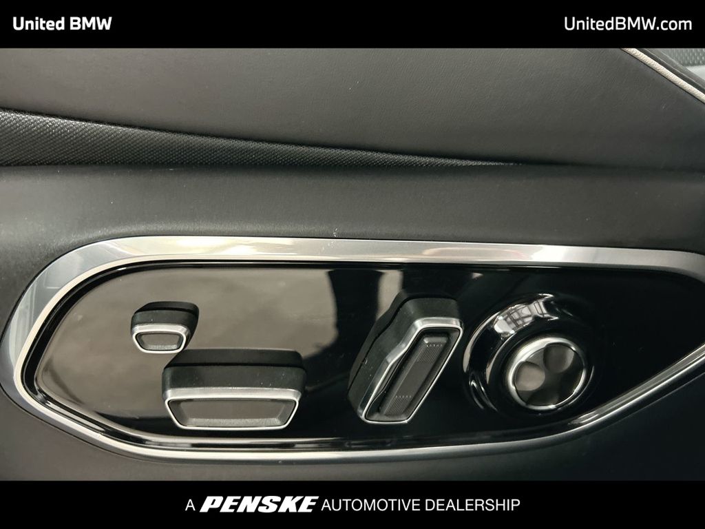 Thumbnail: 2023 Jeep Grand Cherokee - 12