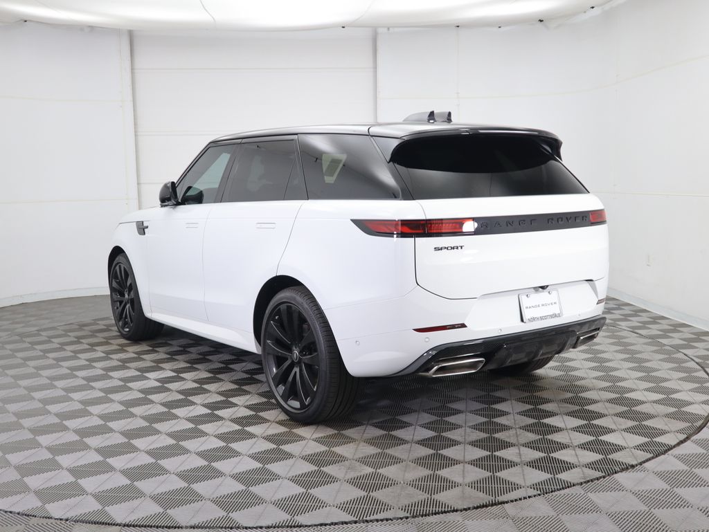 Thumbnail: 2025 Land Rover Range Rover Sport - 8