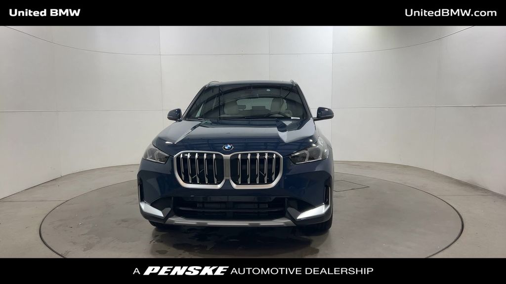 Thumbnail: 2026 BMW X1 - 3