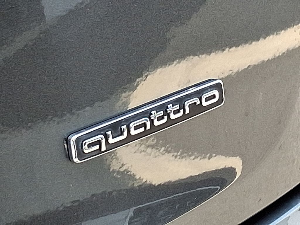 Thumbnail: 2024 Audi Q5 - 30