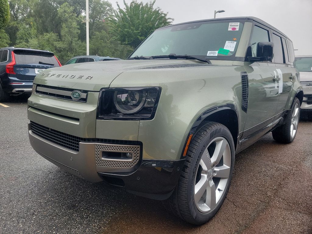 2025 Land Rover Defender 110 -
                Annapolis, MD