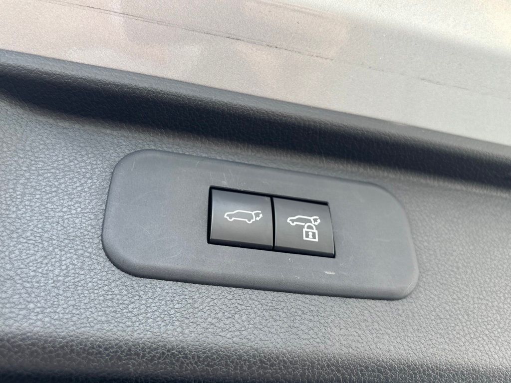 Used 2025 Toyota Grand Highlander SUV