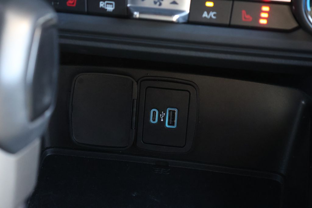 Thumbnail: 2022 Ford Bronco - 23