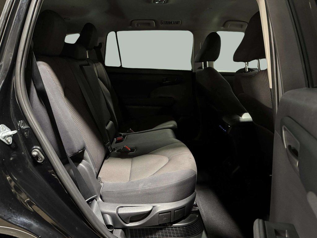 Used 2021 Midnight Black Metallic Toyota LE image 26