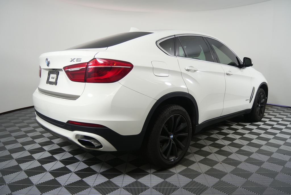 Thumbnail: 2019 BMW X6 - 3