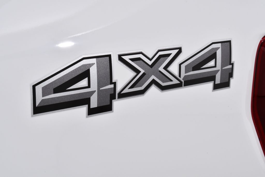 New 2026 White Ford XLT image 22