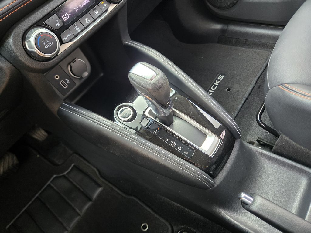 2020 Nissan Kicks SR Silver at Central Houston Nissan