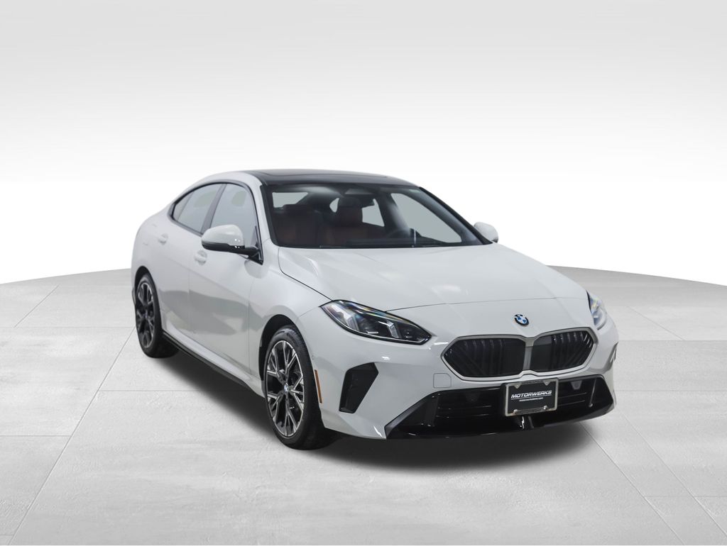 Thumbnail: 2025 BMW 2 Series - 7