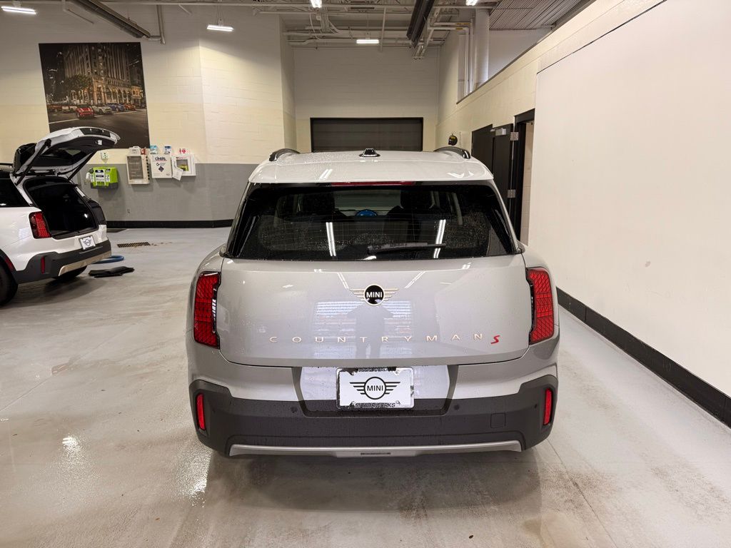 Thumbnail: 2025 MINI Cooper Countryman - 4