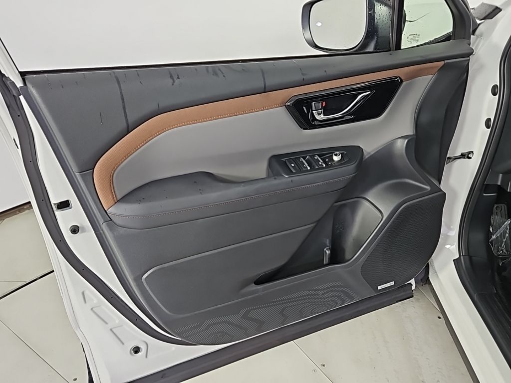 Thumbnail: 2025 Subaru Forester - 11