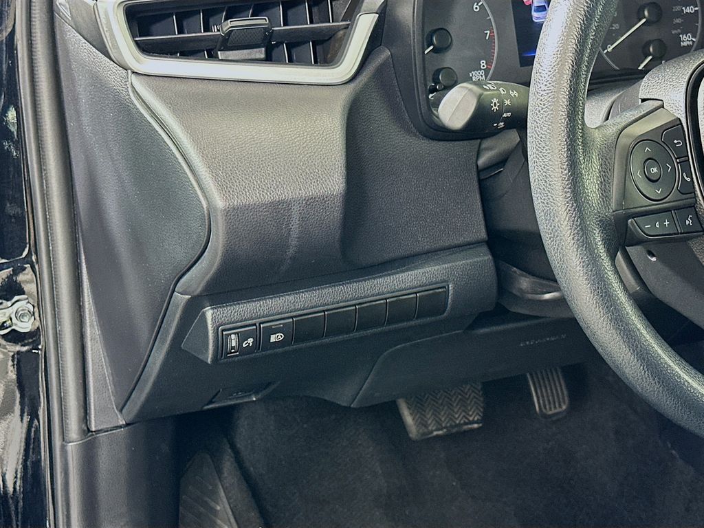 2024 Toyota Corolla LE 10