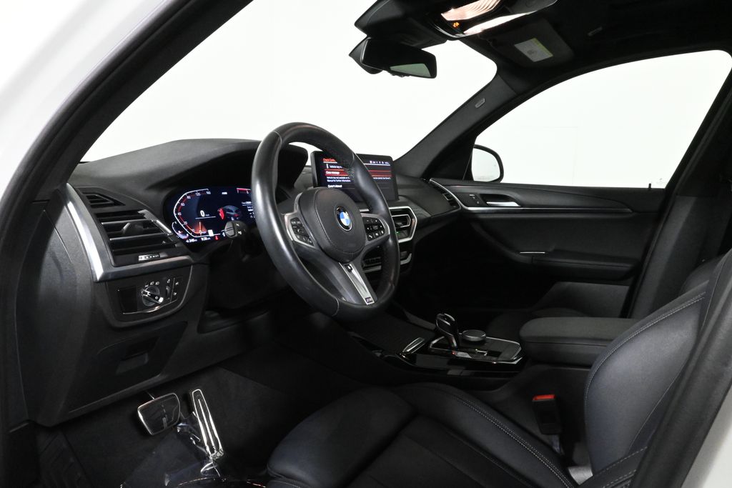 Thumbnail: 2024 BMW X3 - 15