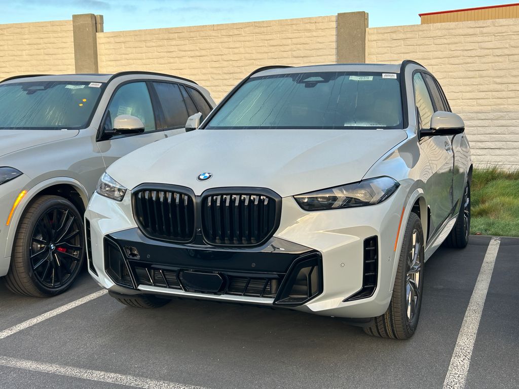 Thumbnail: 2026 BMW X5 - 2